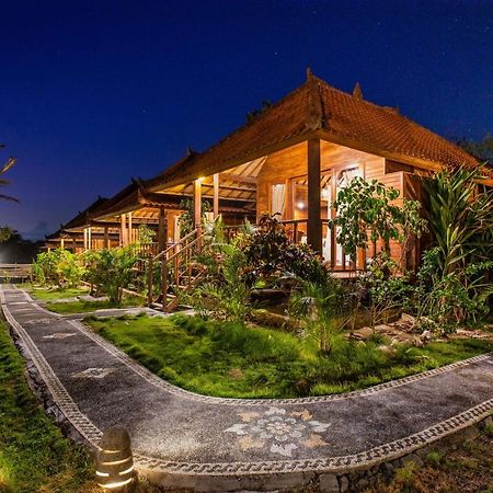 Hotel D'Coin Lembongan Exterior foto