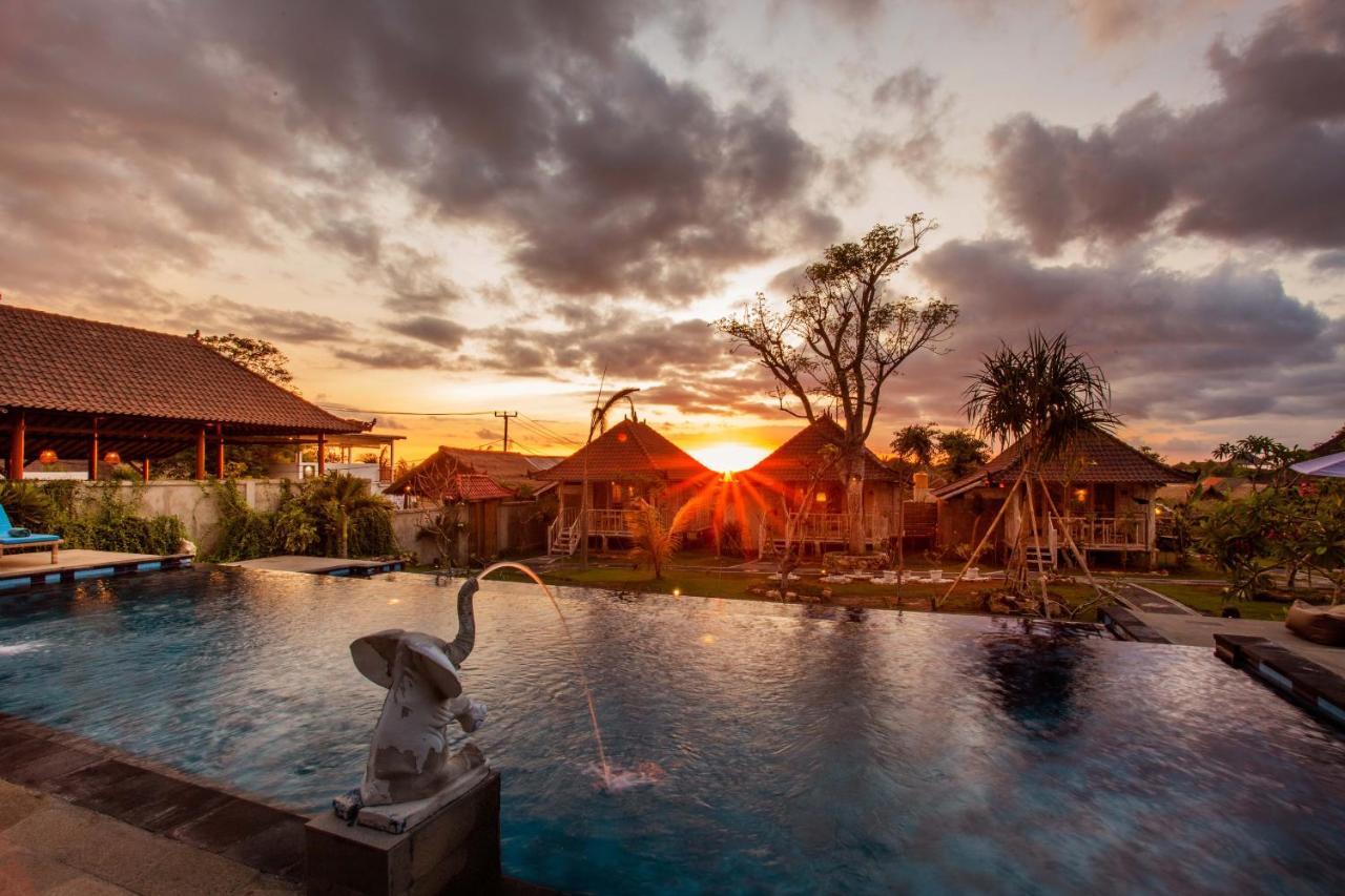 Hotel D'Coin Lembongan Exterior foto